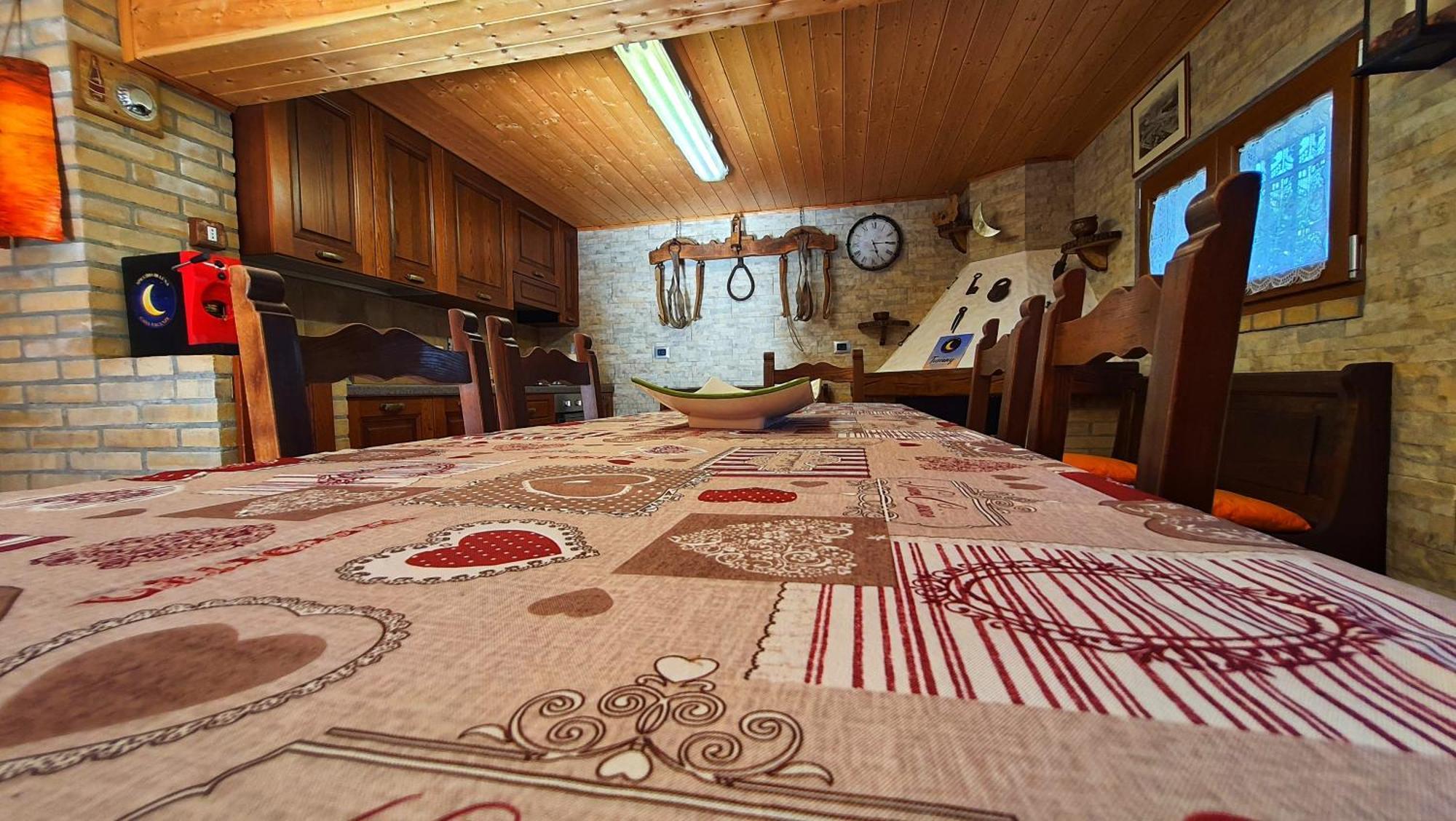 Spicchio Di Luna - Casa Vacanze Albiano Magra Экстерьер фото