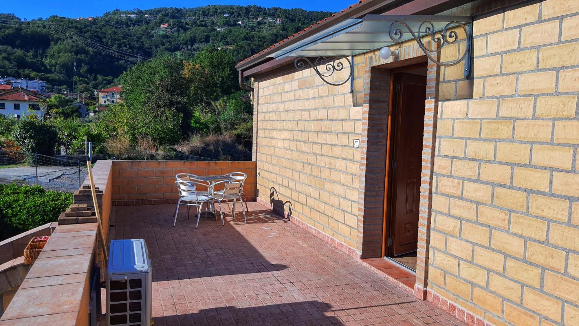 Spicchio Di Luna - Casa Vacanze Albiano Magra Экстерьер фото